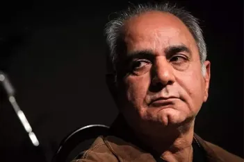 عکس / پرویز پرستویی از مردم ایران عذرخواهی کرد