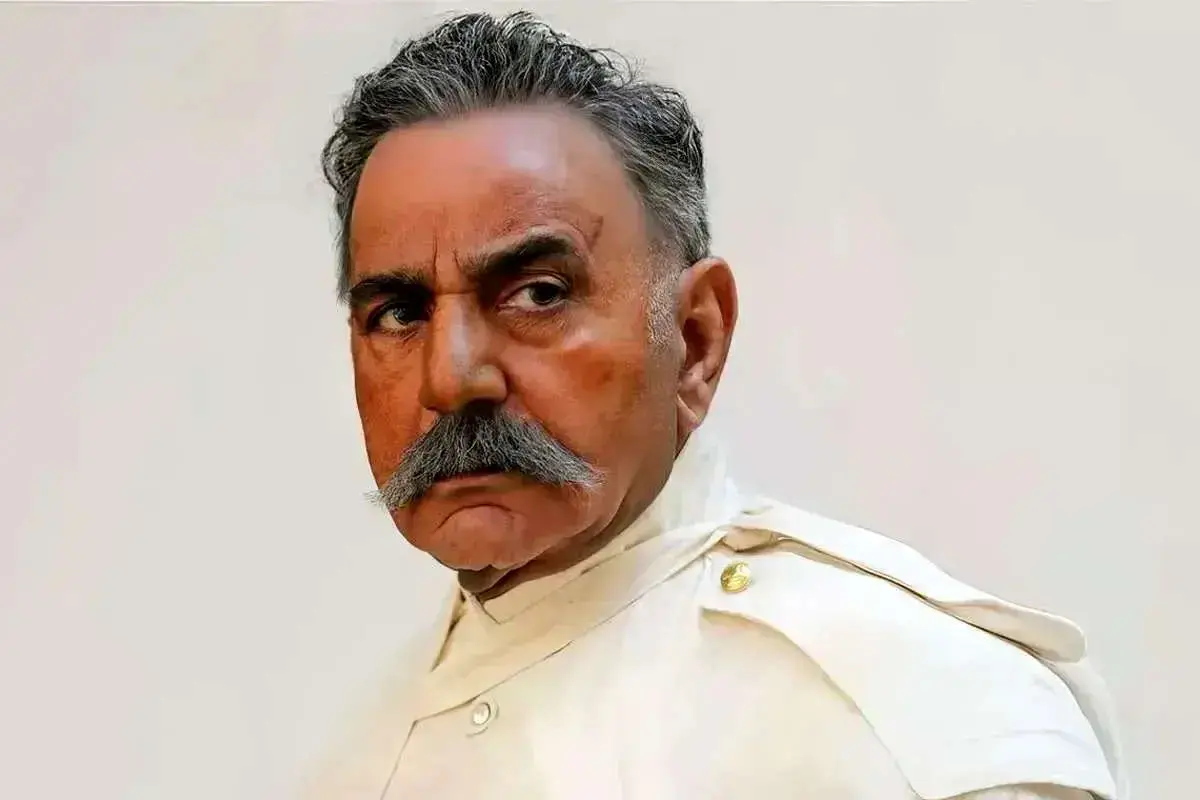 گریم پرویز پرستویی گریم پرویز پرستویی