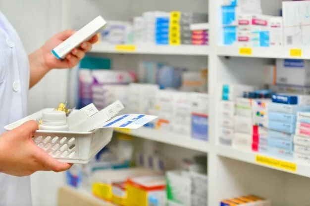 قیمت دارو با دستور پایین می‌آید؟