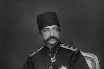 عکس دیده‌نشده ظل‌السلطنه نوه ناصرالدین شاه در لباس دامادی