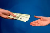 ارزش سهام عدالت ۹ شهریور بالا رفت؛ سهام ۵۳۲ هزار تومانی چند میلیون شد؟
