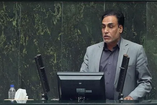 هشدار صالحی برای افزایش مداوم فشار اقتصادی