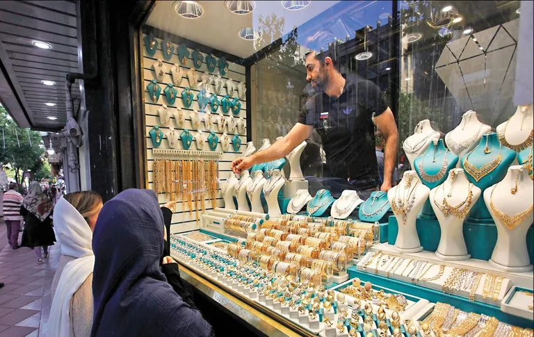 پیش بینی قیمت طلا تا پایان تابستان ۱۴۰۵/ کف قیمتی طلا در بازار داخلی چقدر است؟