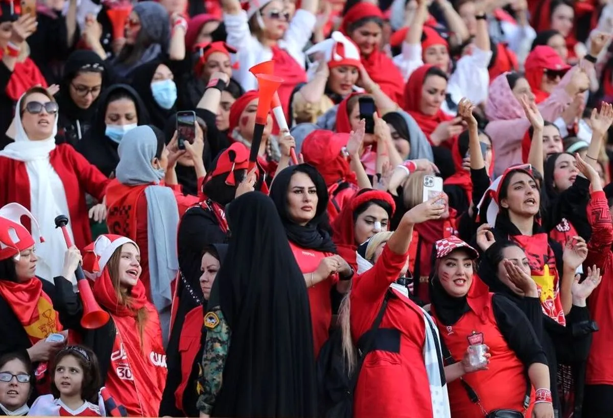 رئیس ورزشگاه آزادی: فصل بعد میزان زنان هستیم