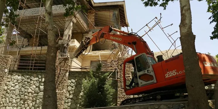 تخریب ویلای غیرمجاز یکی از مدیران نهاد ریاست جمهوری در فیروزکوه