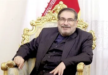 عکس/سنگ مزار علی شمخانی با درجه نظامی «دریاسالار»