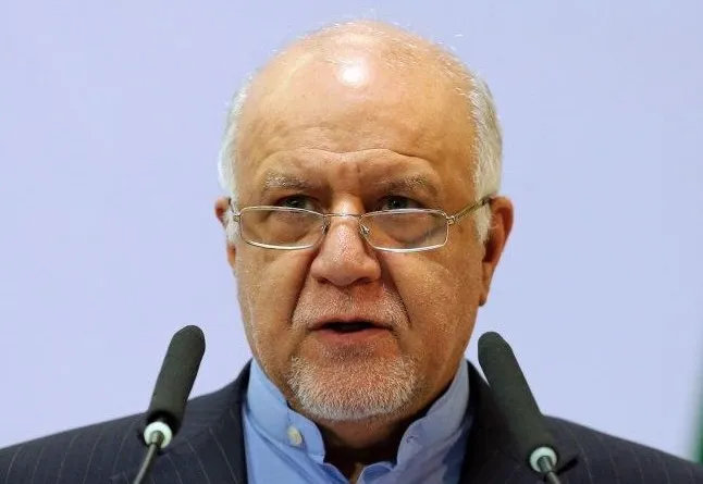 زنگنه: آمریکا می‌گوید محموله بنزین ایران را توقیف کرده، اما نه کشتی‌ها ایرانی بود نه محموله برای ایران بود