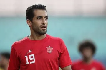 وحید دفاع چپ پرسپولیس می‌شود؟