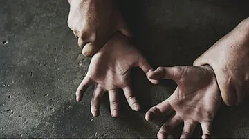 شیطان دماغ زخمی دستگیر شدند