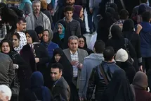 تغییر رفتار مالی خانوارهای ایرانی؛ اقتصاد در ایستگاه انتظار/ خرید، درمان و سرمایه‌گذاری به تعویق افتاد
