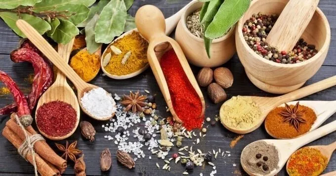 درمان معده‌درد با گیاهان دارویی