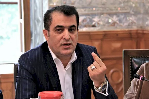 خلیل‌زاده: فتح‌الله‌زاده استعفای کتبی نداده است
