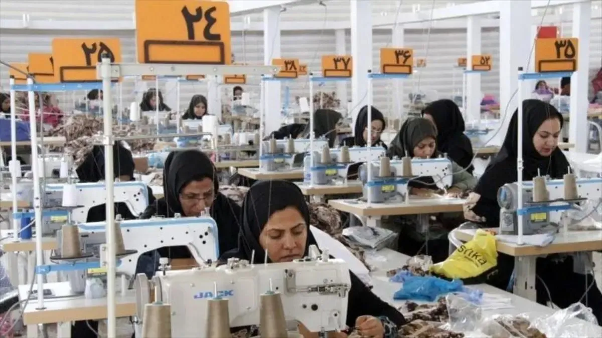 کاهش ۲۵ درصدی سود صنعت پوشاک