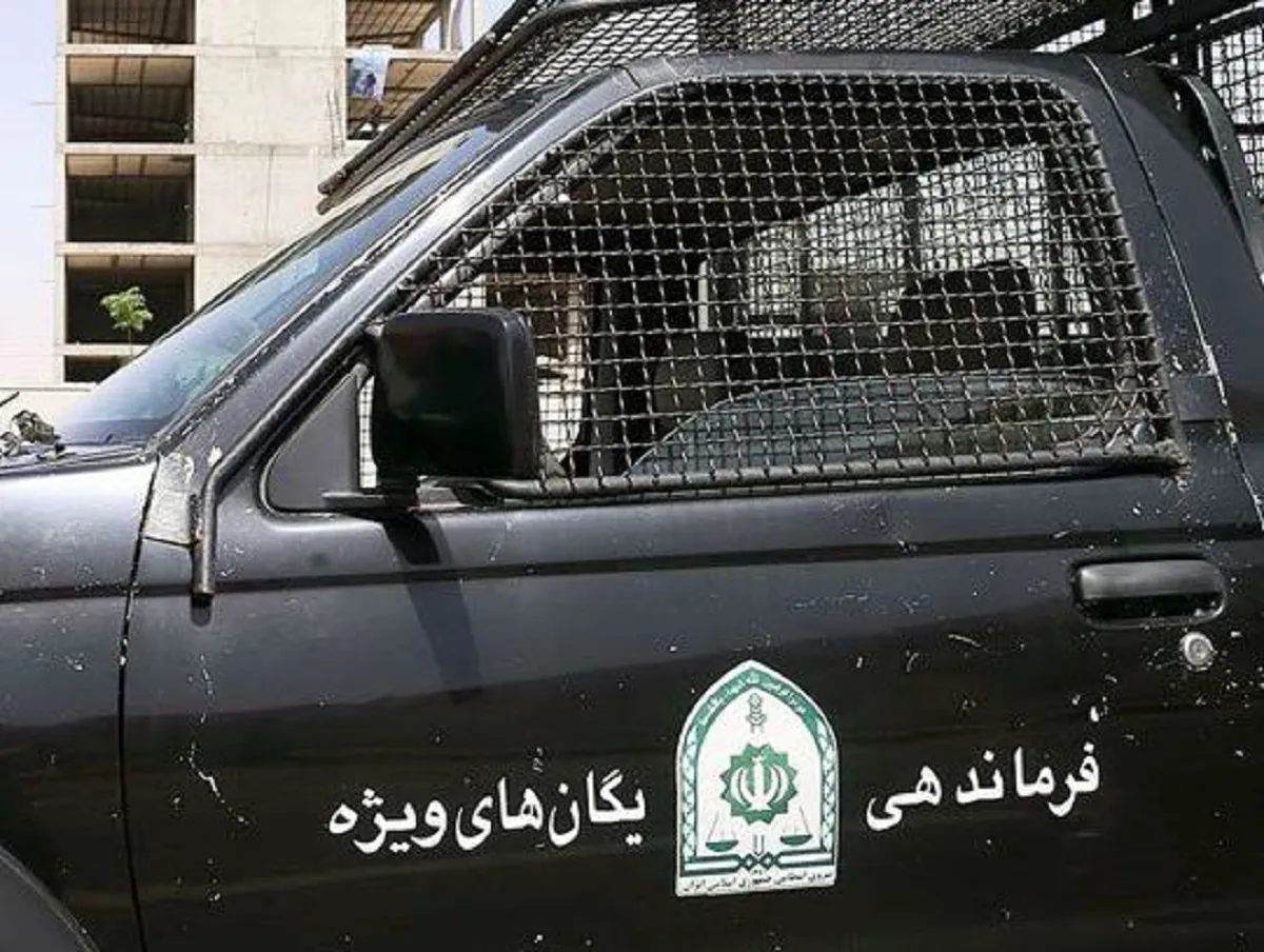 فیلم/ کودک ۳ساله در خودروی یگان ویژه