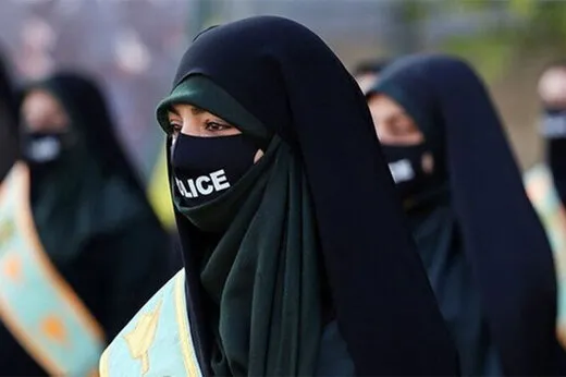 فیلم/ حرکات نمایشی جالب زنان یگان ویژه پلیس!