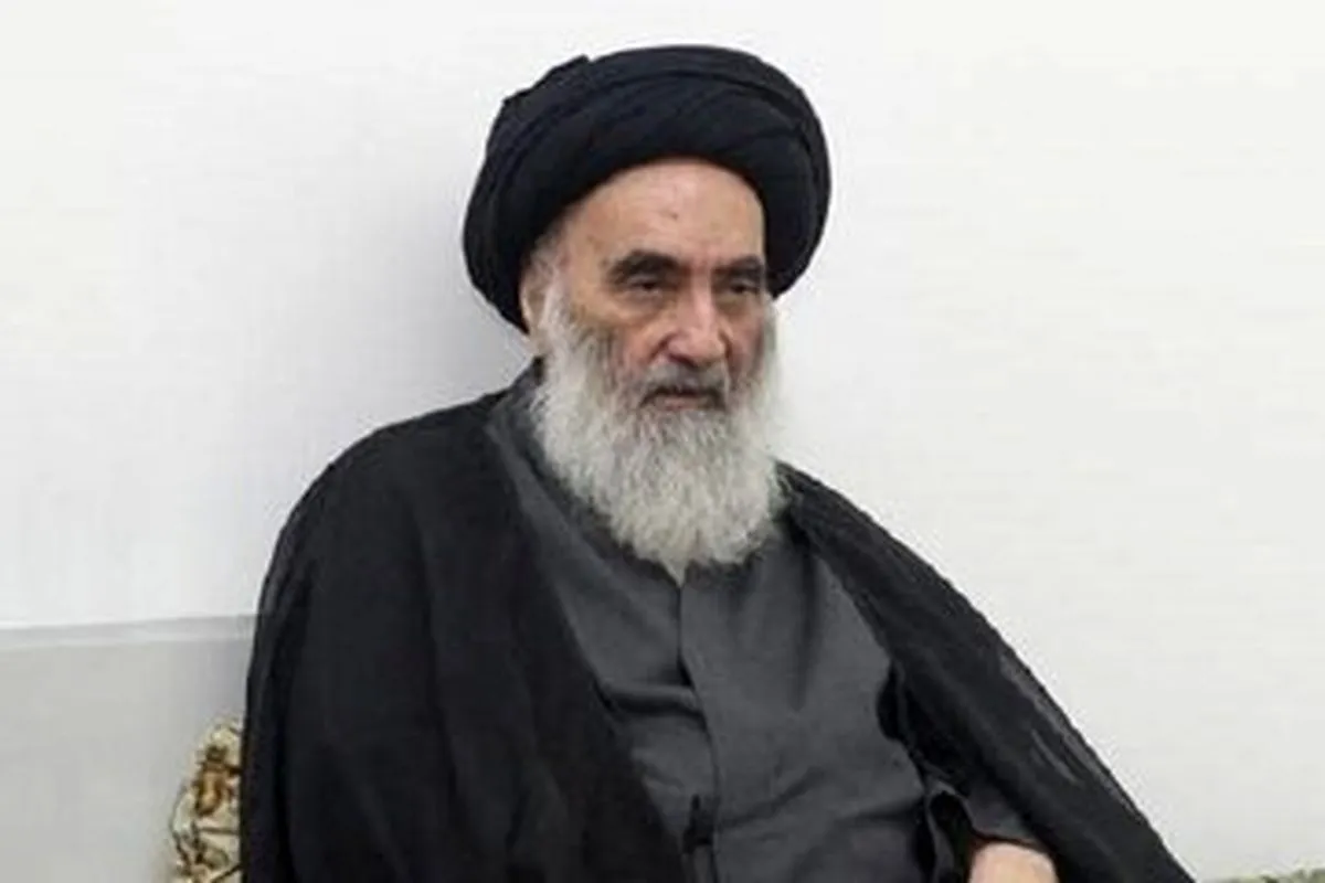 پاسخ آیت الله سیستانی درباره دعا کردن به فارسی در نماز واجب