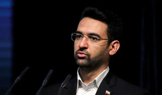 آذری جهرمی: در سیاست‌های ضد اینترنت تجدید نظر کنید