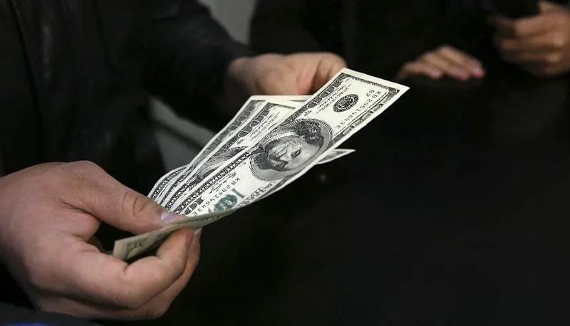 پیش‌بینی قیمت دلار فردا یک‌شنبه ۱۴ اسفند