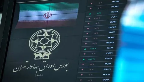 افت معاملات سهام در هفته پرنوسان بورس تهران +نمودار