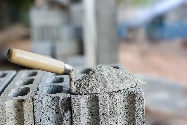 افزایش قیمت سیمان در هاله‌ای از ابهام/ عضو هیئت رئیسه انجمن سیمان: گرانی ۳۰ درصدی سیمان، صرفا پیشنهاد بود نه ابلاغ