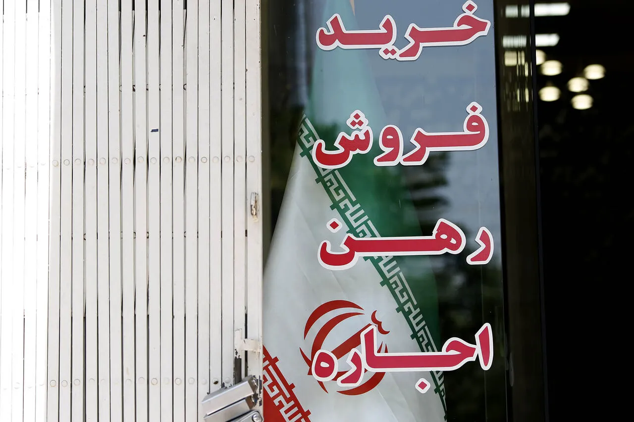 جنگ دولت با تورم مسکن با رایگان کردن اخذ کد رهگیری!/ عضو اتحادیه مشاوران املاک: اقدام دولت بدون پشتوانه است
