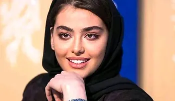 تصویر ریحانه پارسا یک ماه قبل از مهاجرت