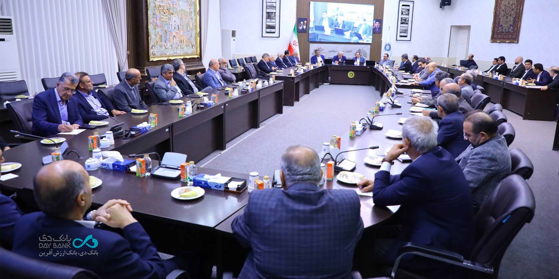 کریمی: ابزار‌های نوین تأمین مالی جایگزین نگاه تسهیلات‌محور شود