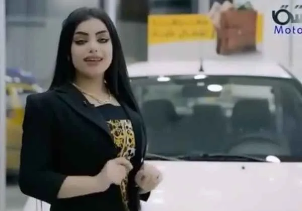 تبلیغ جنجالی سایپا ساینا تاکسی در عراق با دختران بی حجاب + فیلم