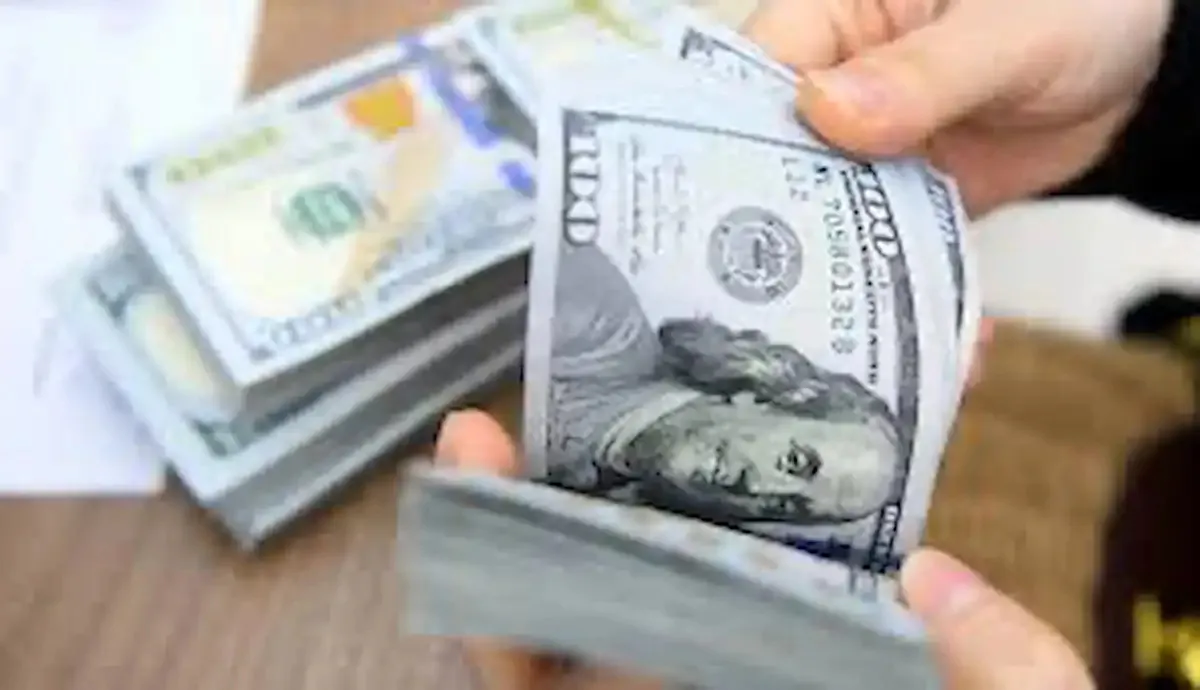 پیش بینی قیمت دلار فردا پنج‌شنبه ۱۲ مرداد ۱۴۰۲