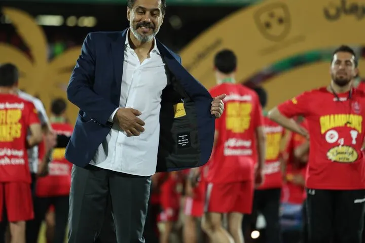 پیروانی همچنان مدیر پرسپولیس