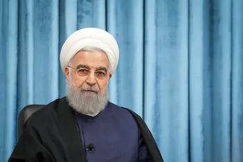 عکس های زیرخاکی از سال‌های طلبگی حسن روحانی