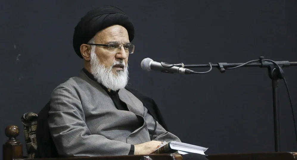 غرب می‌داند سر کار آوردن سازشکاران اعتدال‌گرا به نفع آن‌ها خواهد بود
