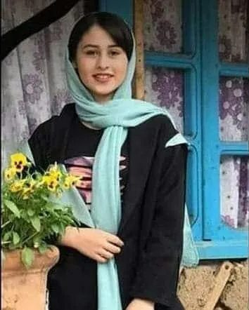 اکران «خانه پدری» این‌بار با داس‌