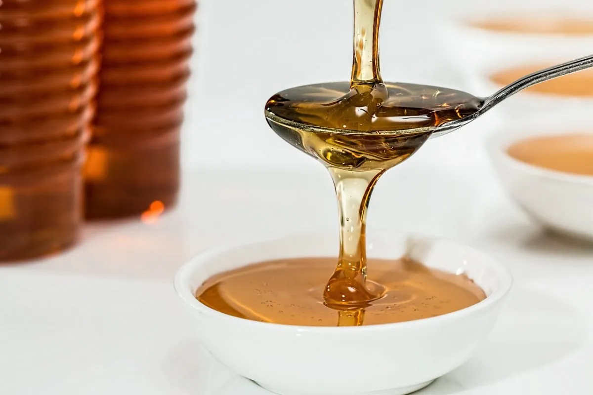 عسل خوب چه ویژگی‌هایی دارد