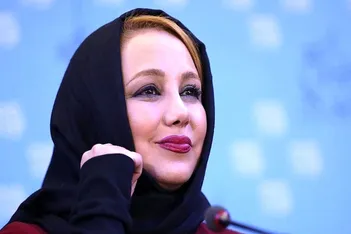 فیلم / واکنش بهنوش بختیاری به سلفی بگیران