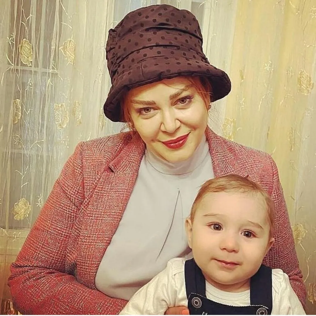 تیپ کلاسیک بهاره رهنما + عکس