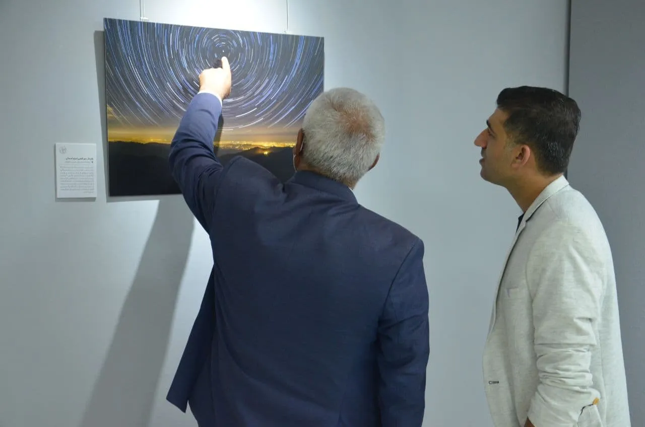 نگارخانه &laquo;اٌ&raquo; 
مجید افشار