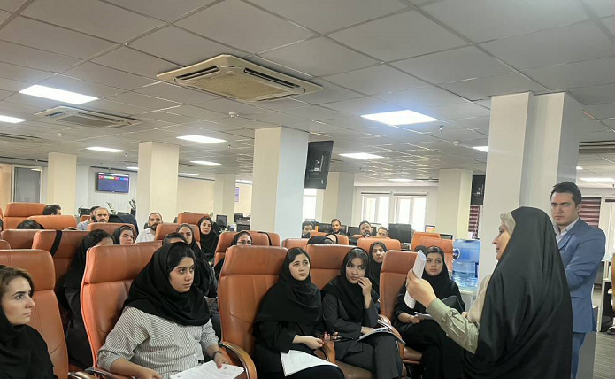 بیمه ایران؛ پای کار خدمت به زائران اربعین حسینی بیمه ایران؛ پای کار خدمت به زائران اربعین حسینی