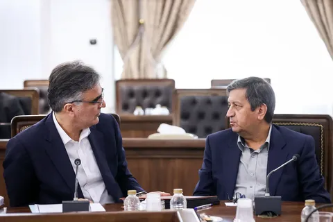 سرگیجه اقتصاد ایران ؛ از استعفای فرزین تا بازگشت همتی