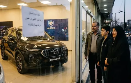 چرا بازار خودرو از رونق افتاد؟/ بررسی دلایل کاهش تقاضا برای ثبت‌نام و خرید خودرو