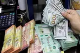 قیمت دلار سقوط کرد / کاهش بی‌سابقه ۲۳ هزار تومانی در بازار آزاد