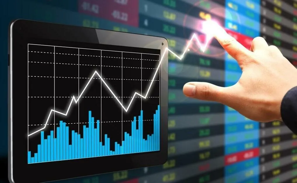 پیش بینی بورس فردا دوشنبه ۱ بهمن ۱۴۰۳