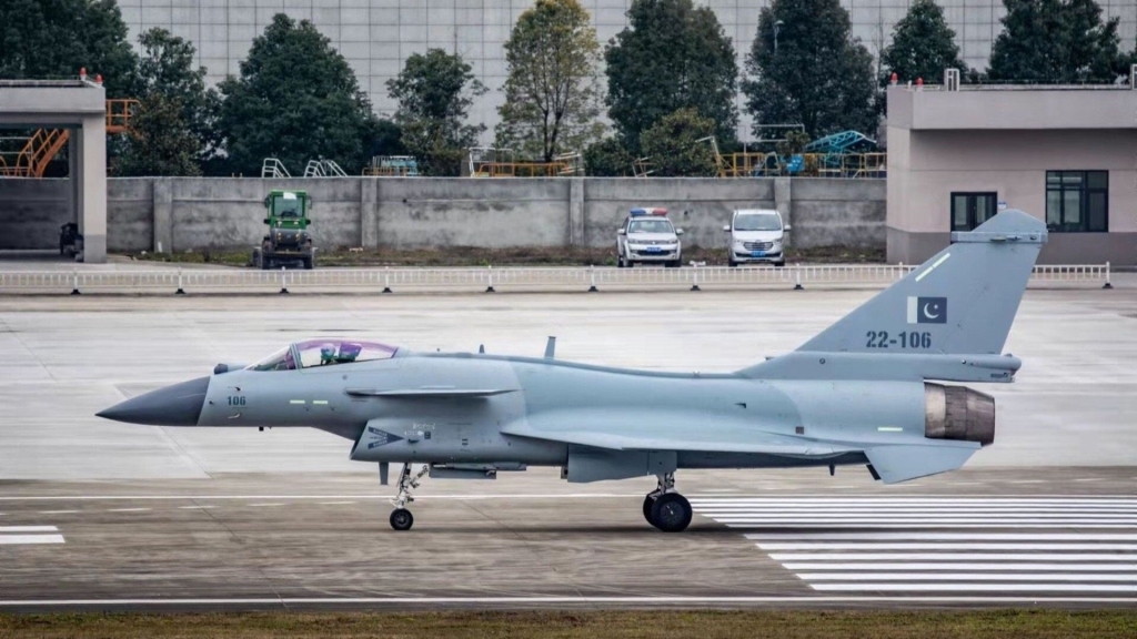 جنگنده جدید J-10CE چین