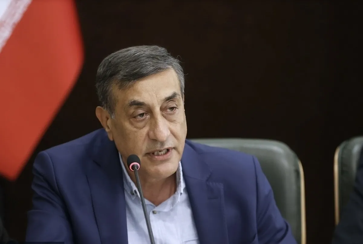 معاون پزشکیان: توزیع فقر هنر نیست