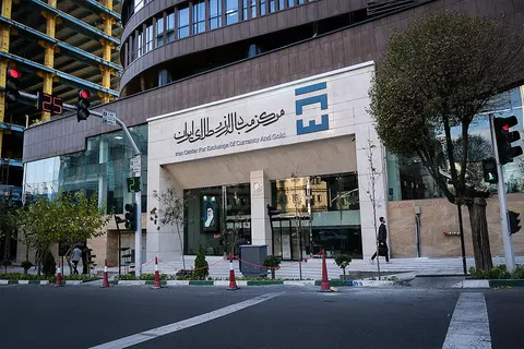قیمت دلار و یورو امروز ۵ مرداد مشخص شد / خریداران ارز منتظر چه باشند؟