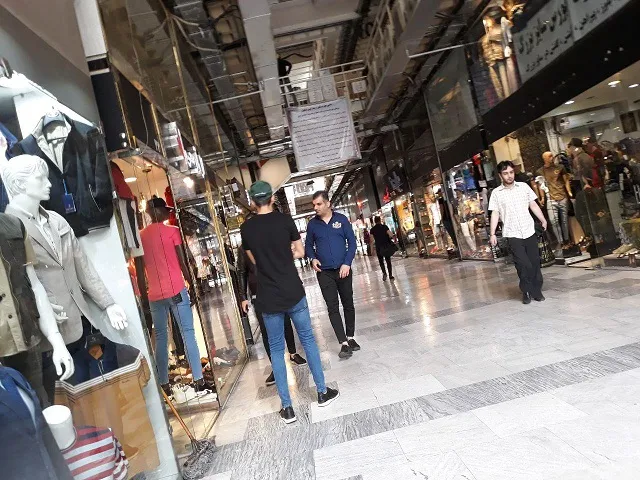 به جز مراکز فروش کالا‌های اساسی، سایر اصناف تعطیل می‌شوند