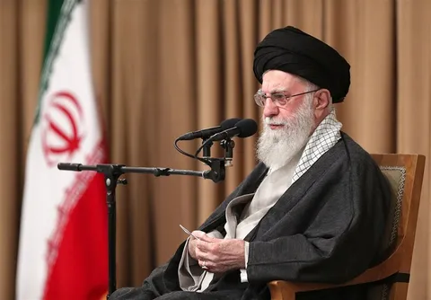 دیدار عاشقان اهل بیت با رهبر انقلاب در روز میلاد حضرت زهرا (س)