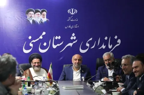 وزیر کار درباره یک واقعیت تلخ / ۳۰۰ نفر برای کار با حقوق زیر ۸ میلیون آمدند