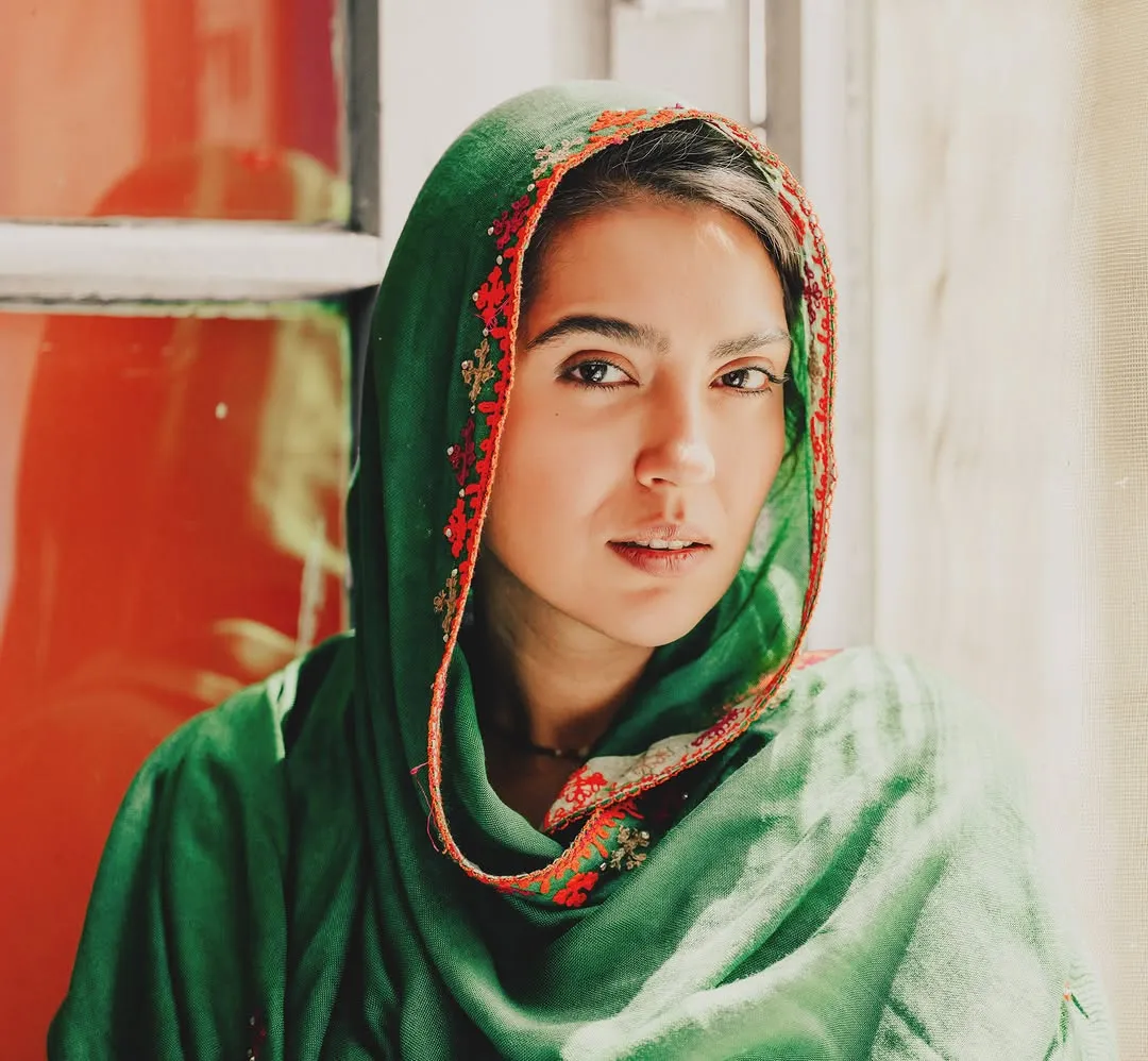 مونا کرمی