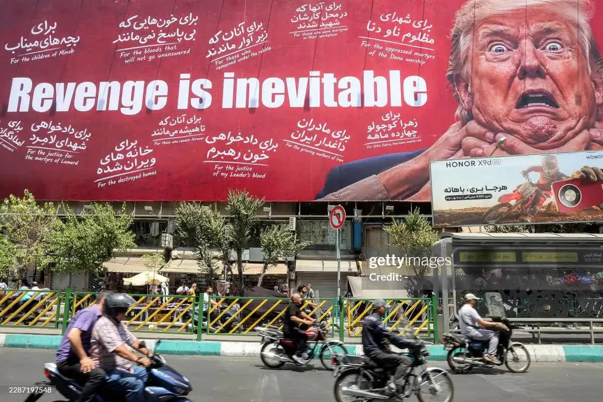 ترامپ روی دیوارنگاره جدید میدان جمهوری